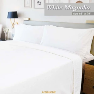 ผ้าห่ม White Magnolia (68"x78")